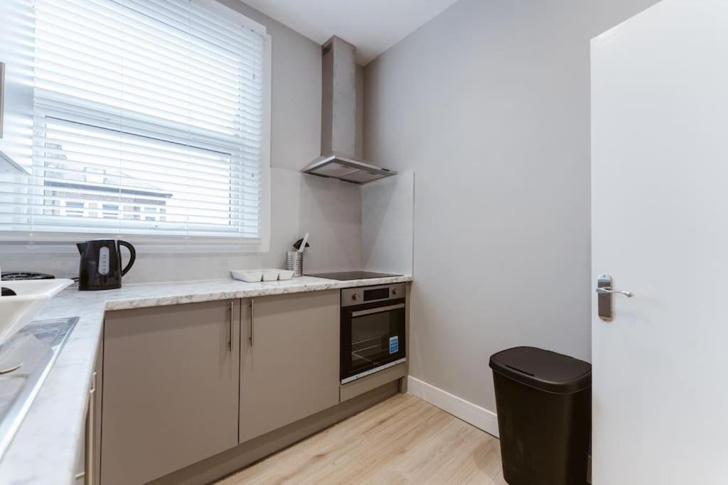 Stylish Kitchenette In Central London'S Vibrant Holloway District Exterior photo